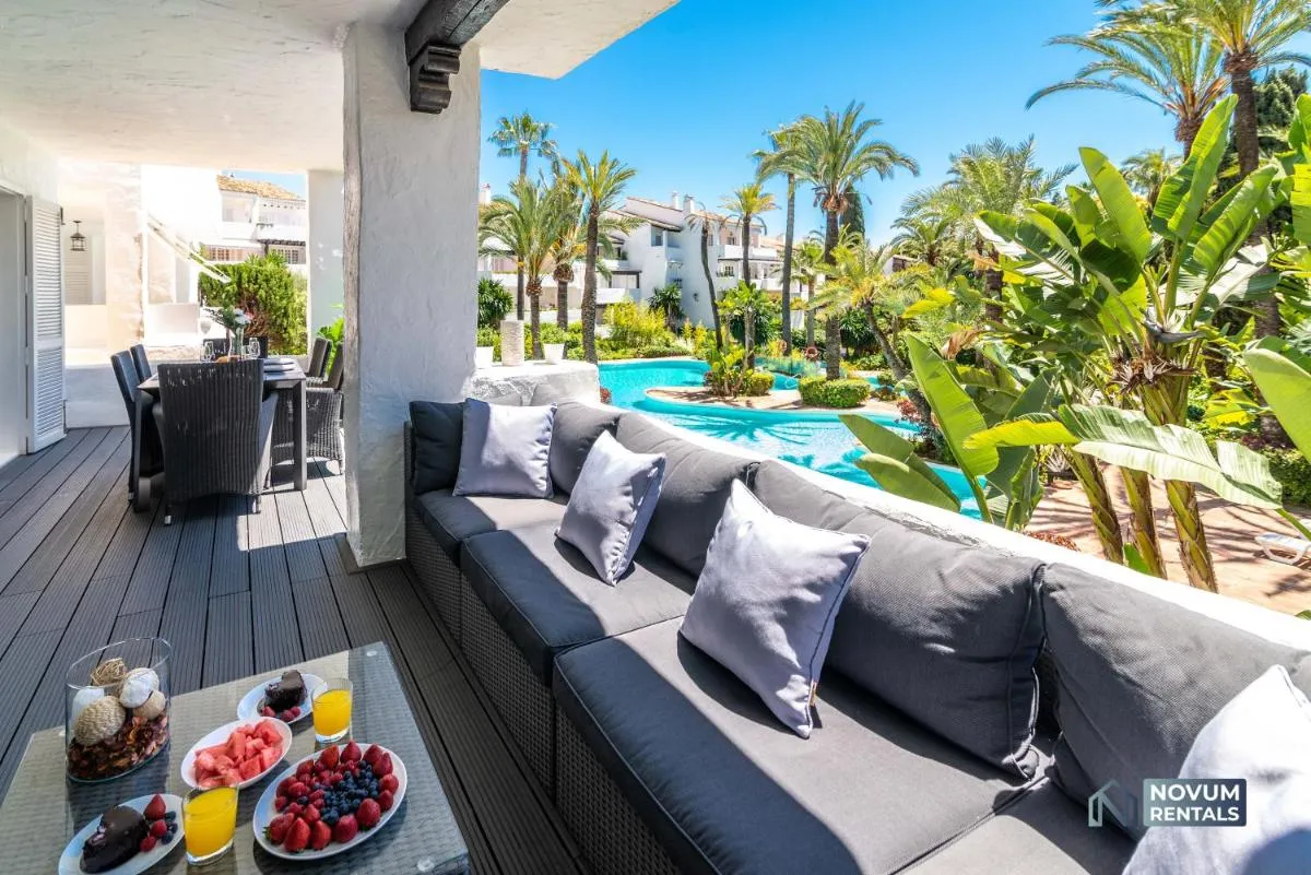 Image 3 of Luxurious Beachside in the Heart of Puente Romano