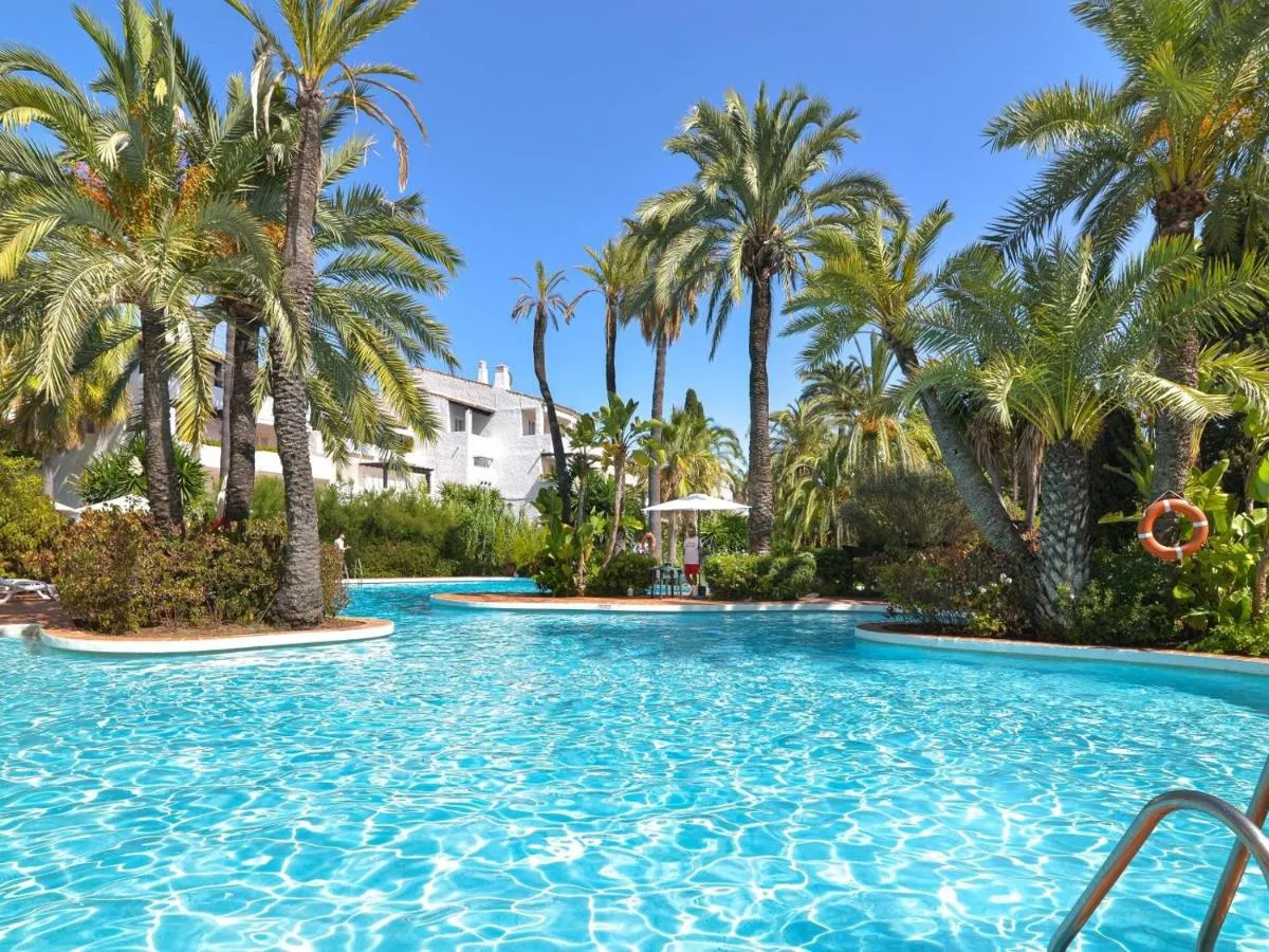 Image 4 of Luxurious Beachside in the Heart of Puente Romano