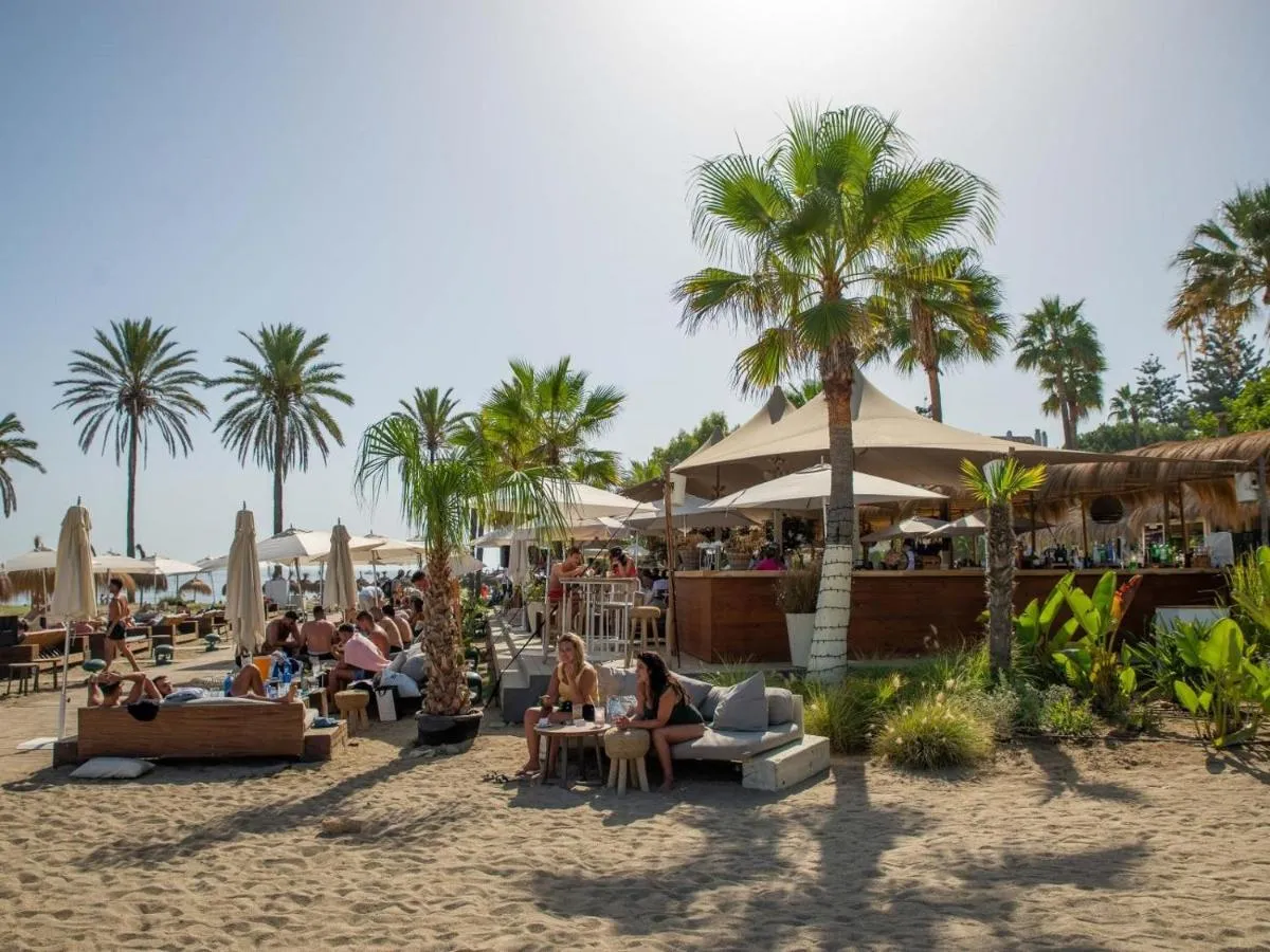 Image 6 of Luxurious Beachside in the Heart of Puente Romano