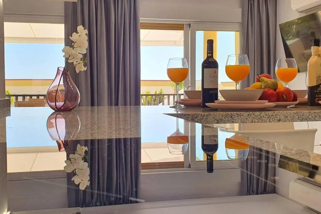Image 1 of Luxury Apartment-Studio in Marbella!