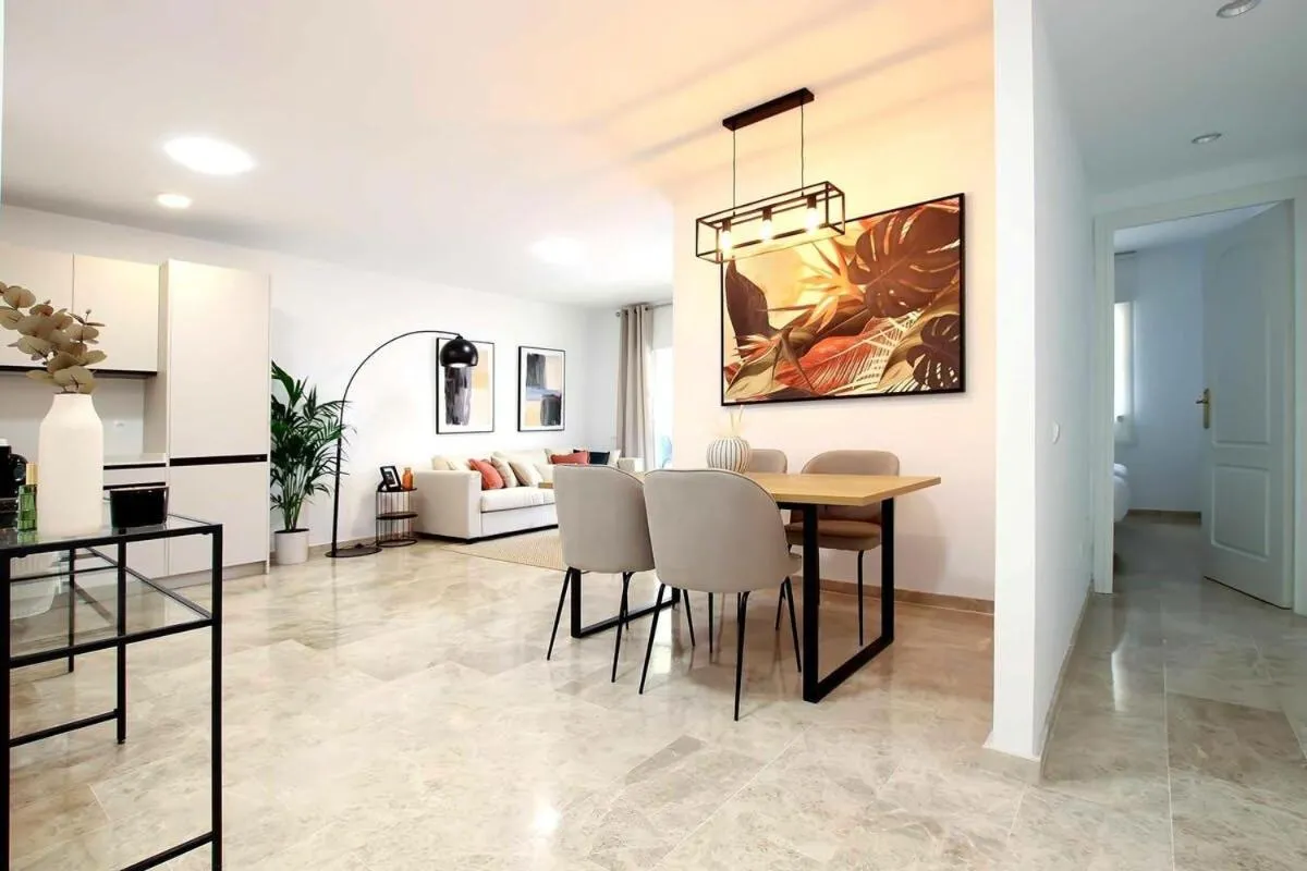 Image 1 of Luxury App. A 2 MIN de Puerto Banus