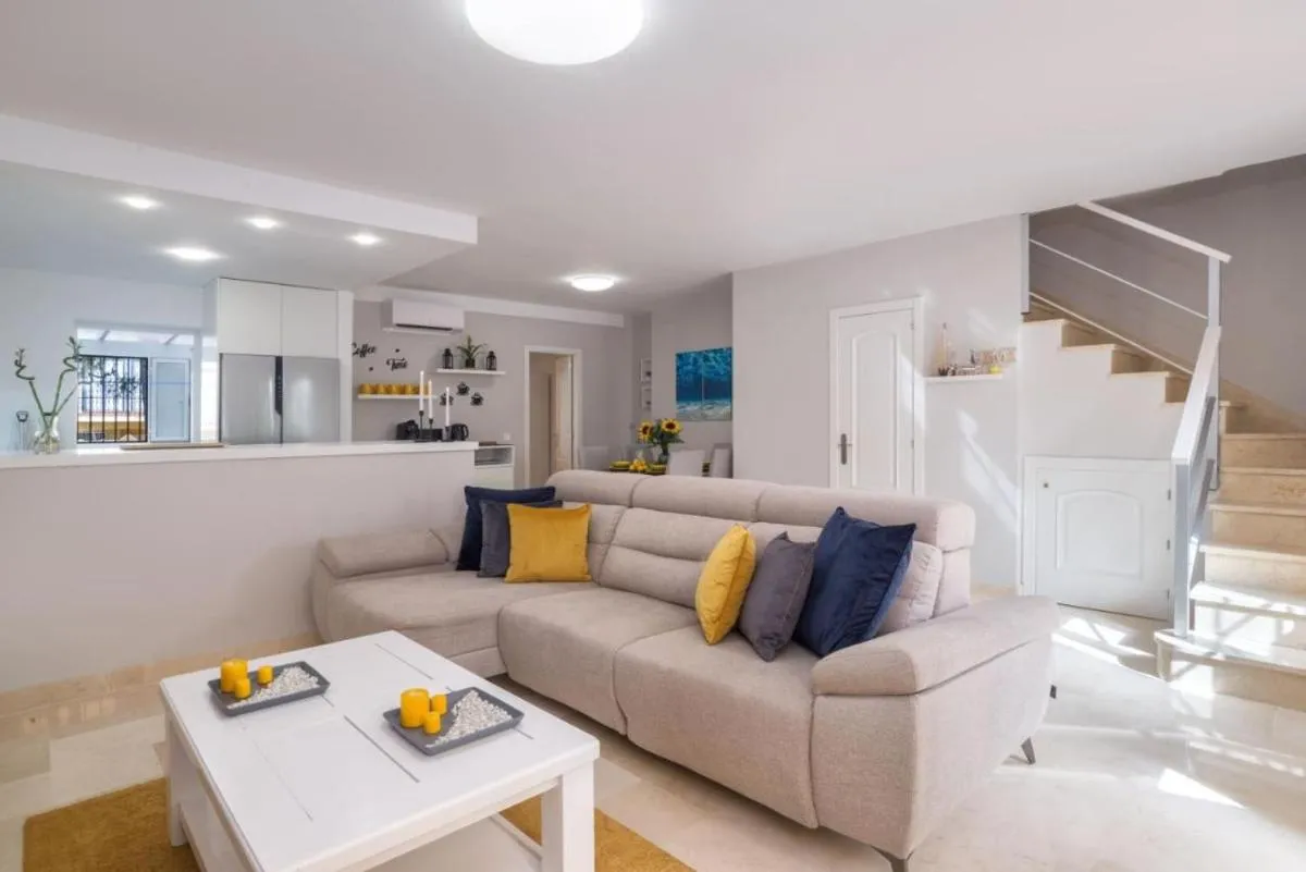 Image 3 of Luxury DelMare Marbella Pool Family Only
