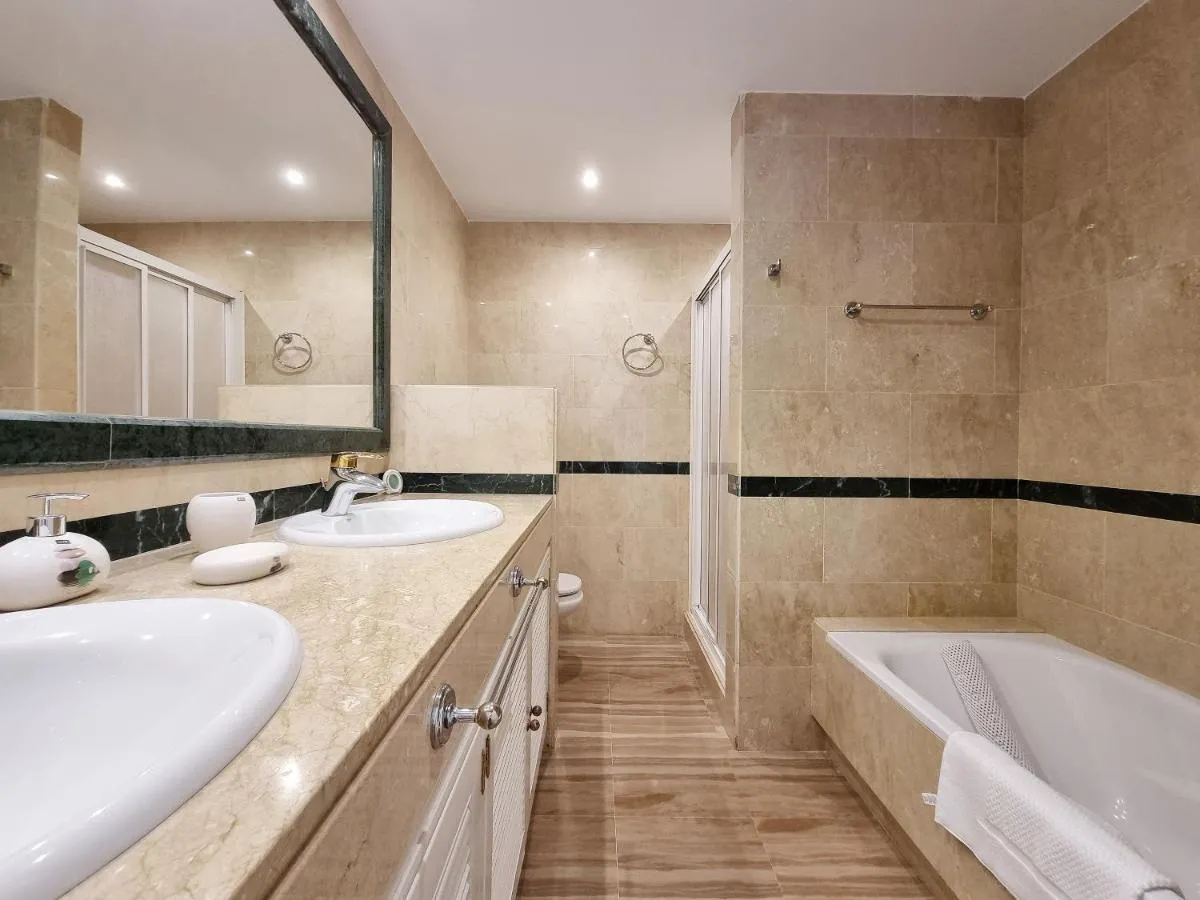 Image 3 of Luxury Hacienda Playa