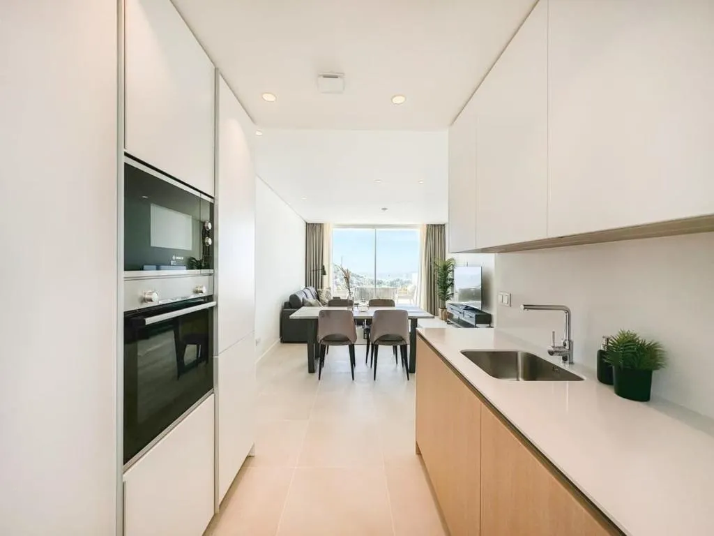 Image of Luxury Palo Alto Apartment Ocean Views Marbella