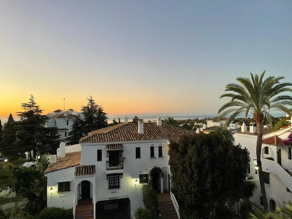 Image 1 of Luxury Penthouse in Medina Banus