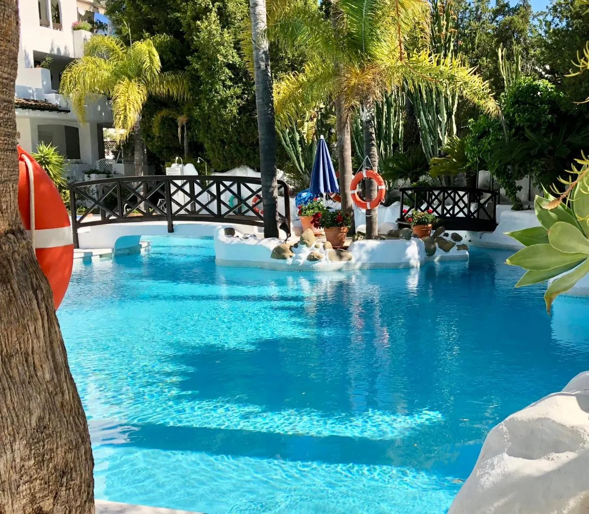 Image 5 of Luxury apartment in La Isla, Puerto Banus