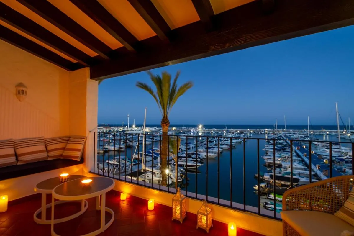 Image 5 of MARBELLA BANUS SUITES – Puerto Banus Marina Harbour Seafront Apartment