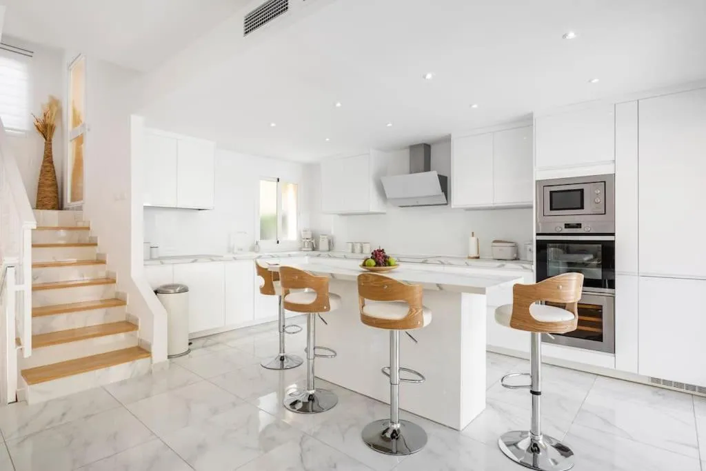 Image 3 of Maison Marbella Puerto banus