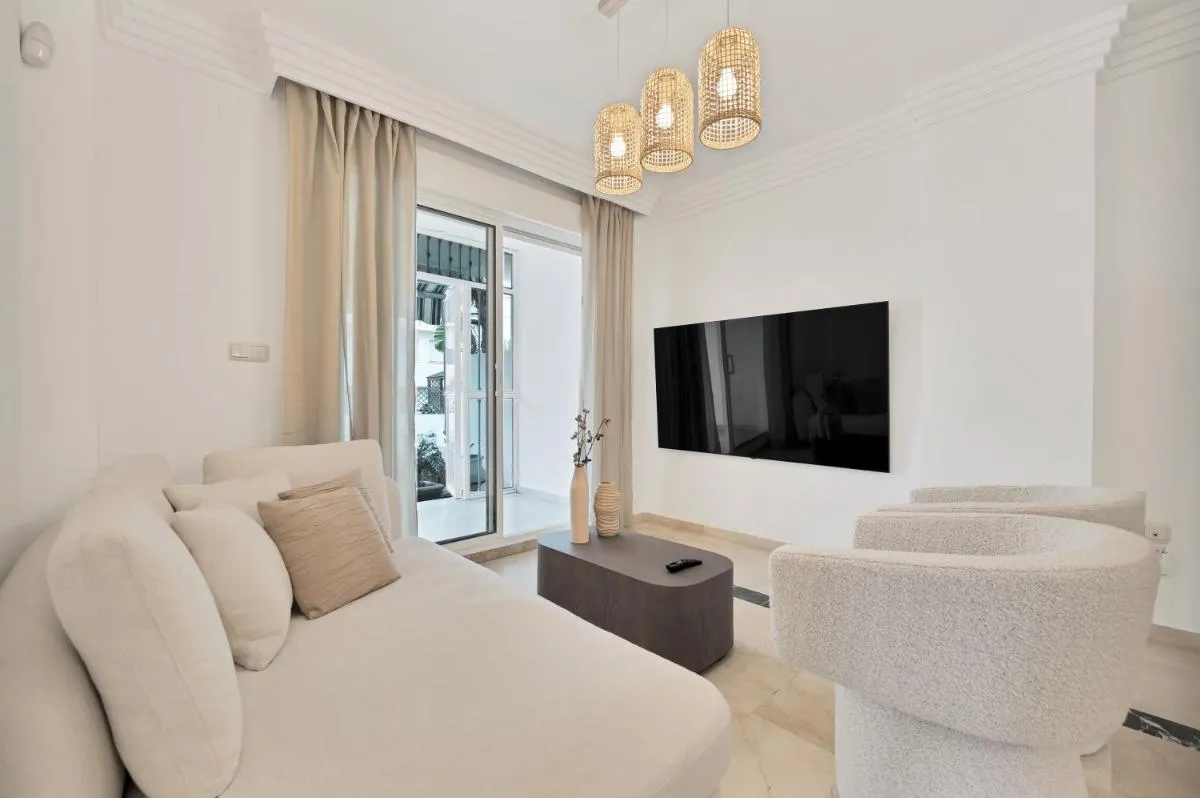 Image 3 of Marbella Beachfront – Exclusivo apartamento en primera linea de playa