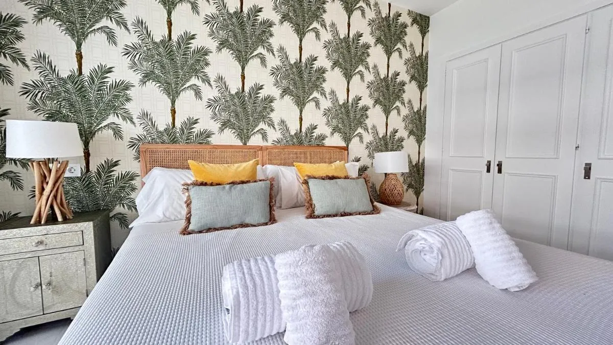 Image 5 of Marbella Center New and Luxurious Apartment on the beach 627