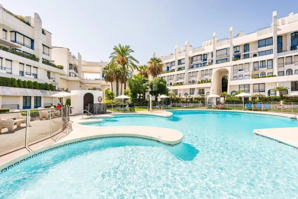 Image of Marbella House imponente ático con piscina privad