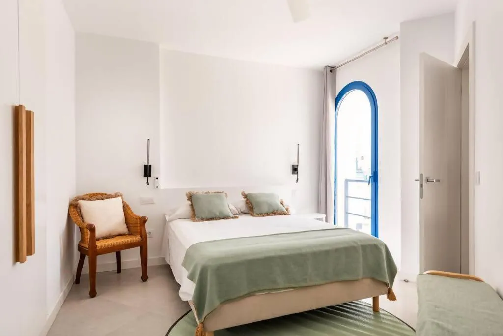 Image 5 of Marbella House imponente ático con piscina privad