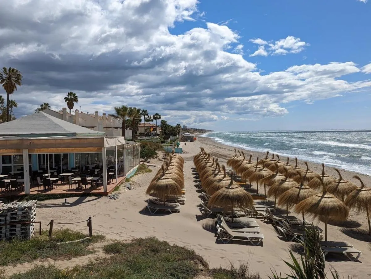 Image 2 of Marbella – Playa Alicate 2br holiday apartment