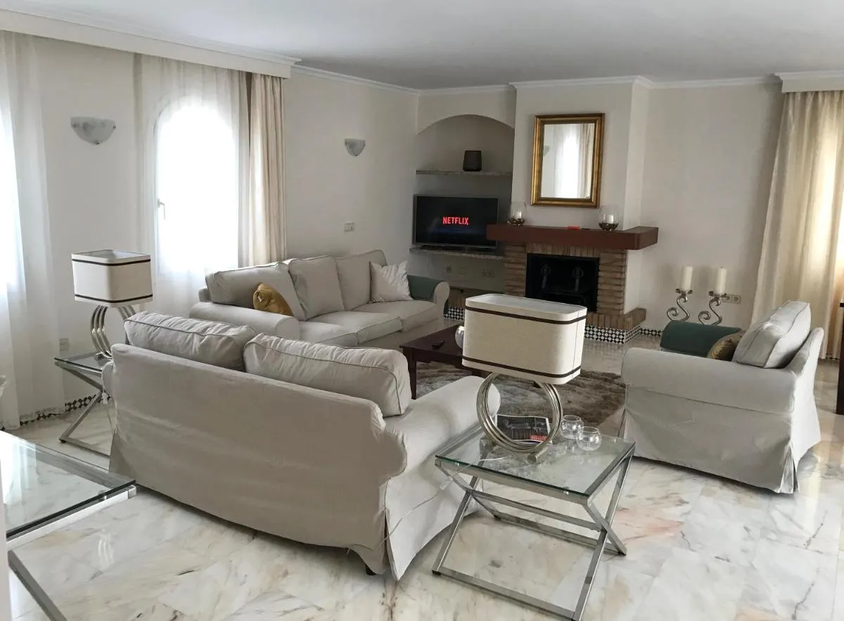 Image 2 of Marbella Villa on the beach