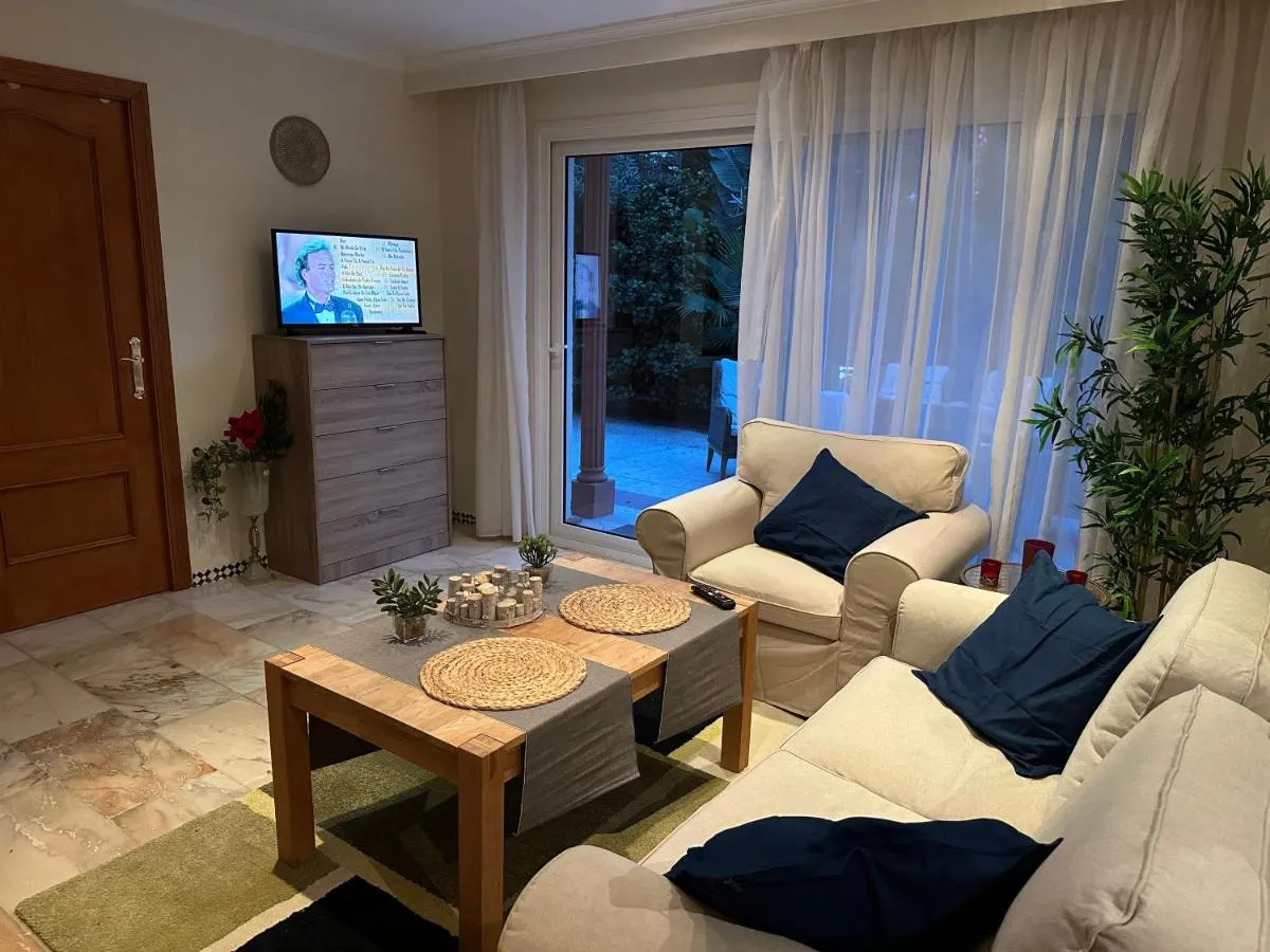 Image 6 of Marbella Villa on the beach
