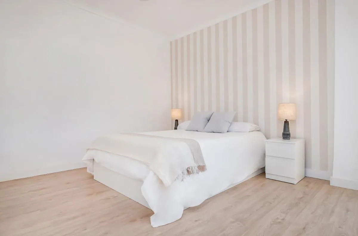 Image 3 of Marbella center Casals