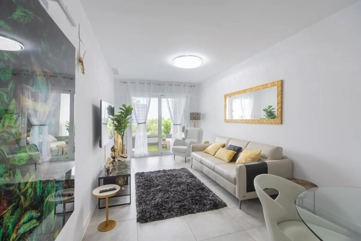 Image 1 of Marbella luxury brand new 2-bedroom apartment, 3 min walk to the beach!