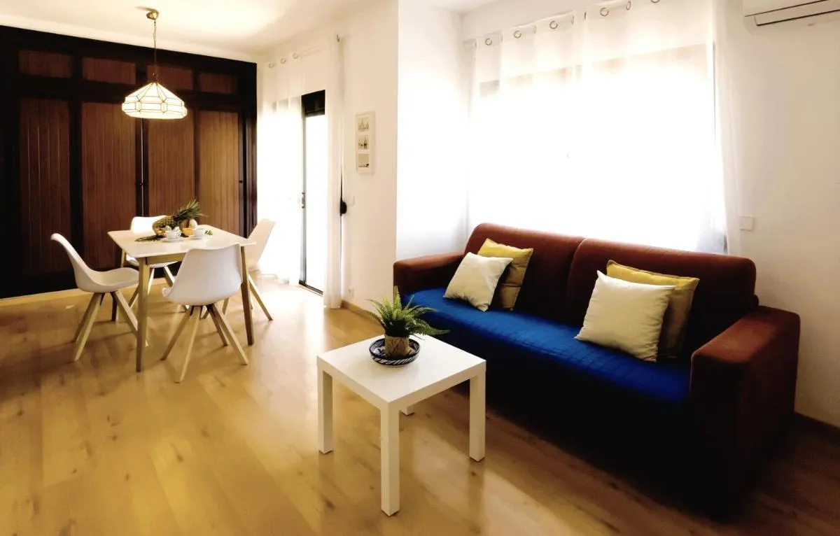 Image 6 of Mediterraneo 508. Fantastic Studio on the Beachfront with Sea Views.