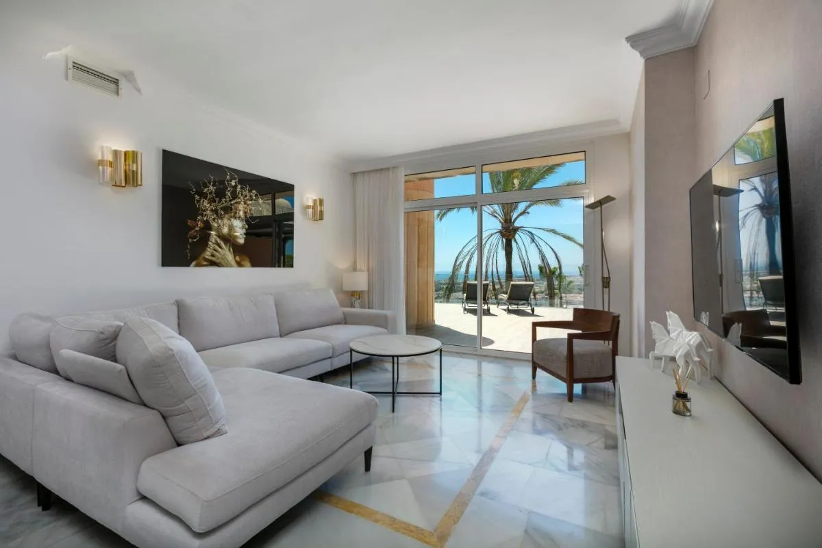 Image 6 of Modern 3 bedroom with amazing view in Magna RDR277