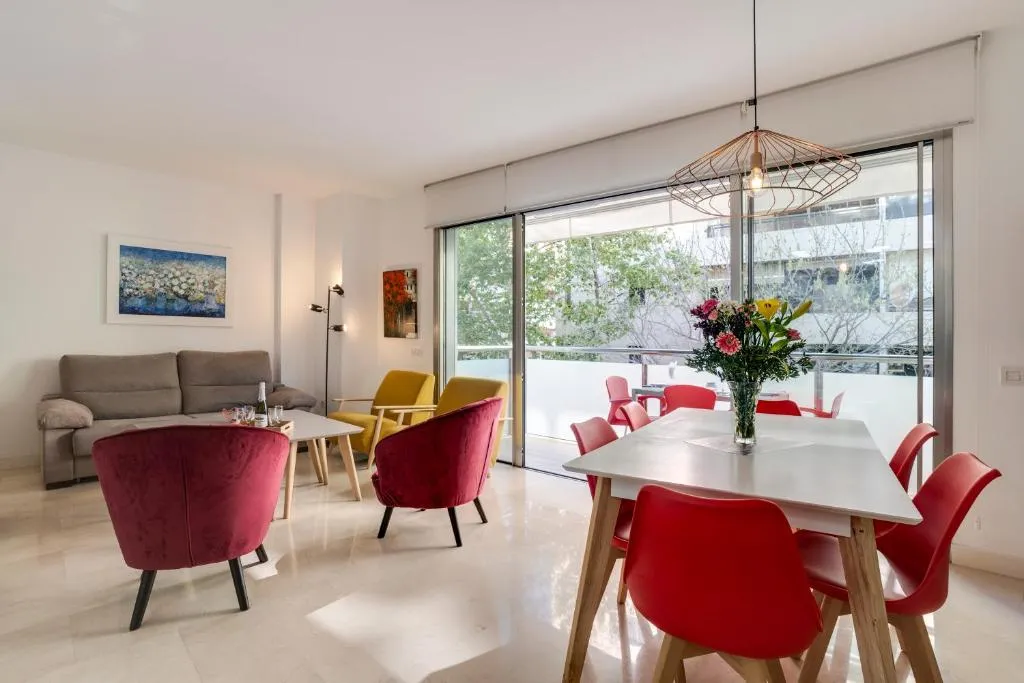 Image of Modern Apartment next the Beach
