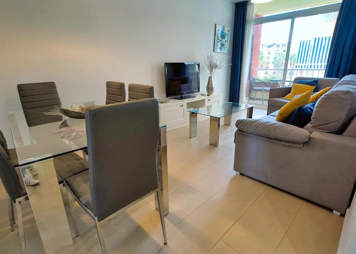 Image 4 of Modern Renovated One Bed Apartment in Edificio Apolo Marbella Center