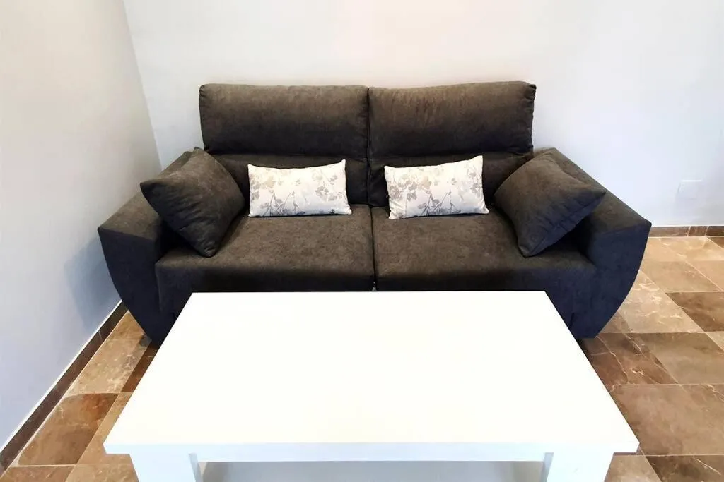 Image 2 of Modern Two Bedroom Apartment in Marbella Centre