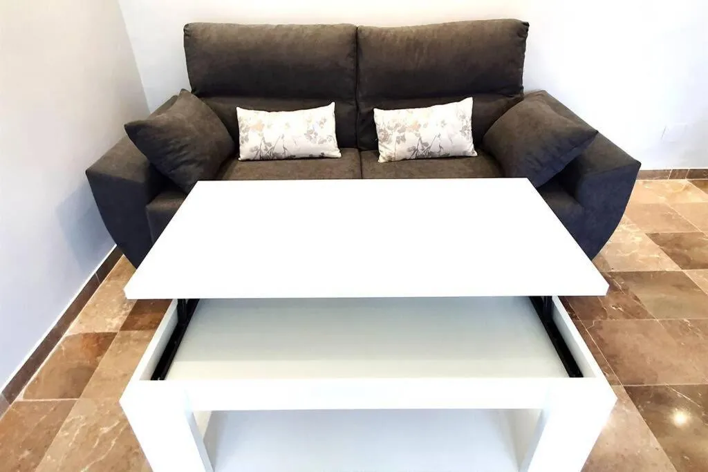 Image 4 of Modern Two Bedroom Apartment in Marbella Centre