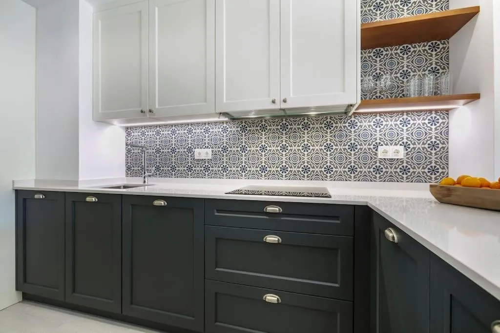 Image 3 of New & Beautiful Apt walk to the beach – RDR251