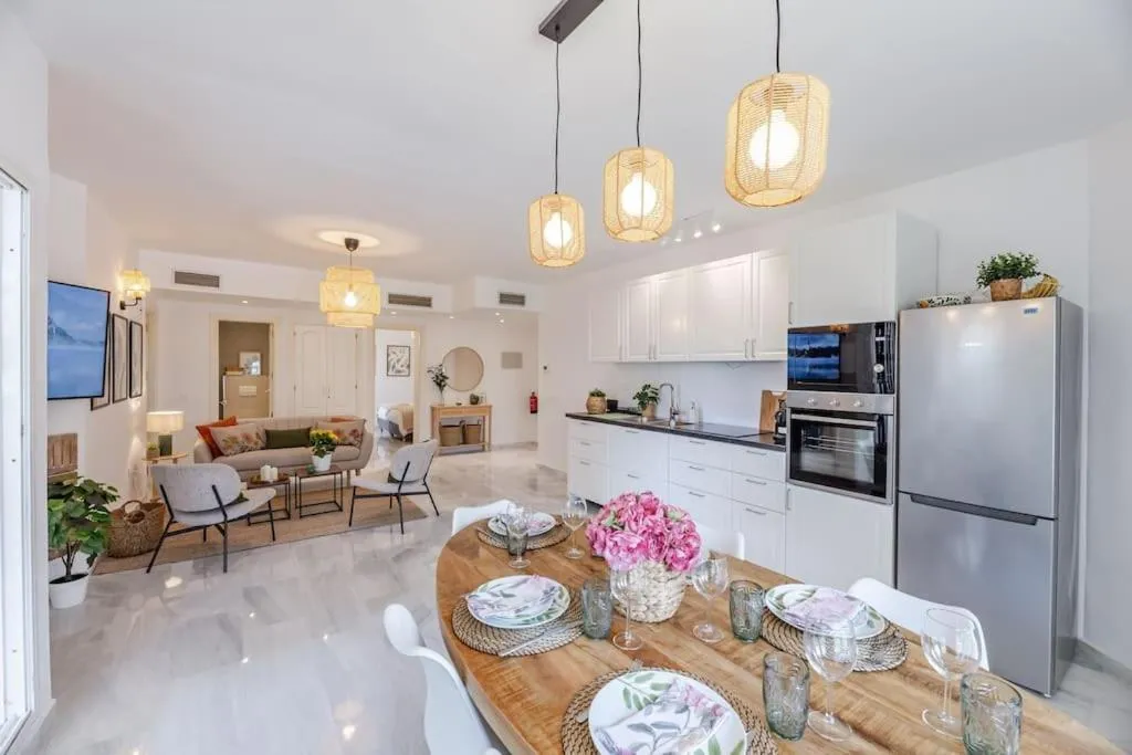 Image 4 of New Los Naranjos de Marbella close to sea RDR394