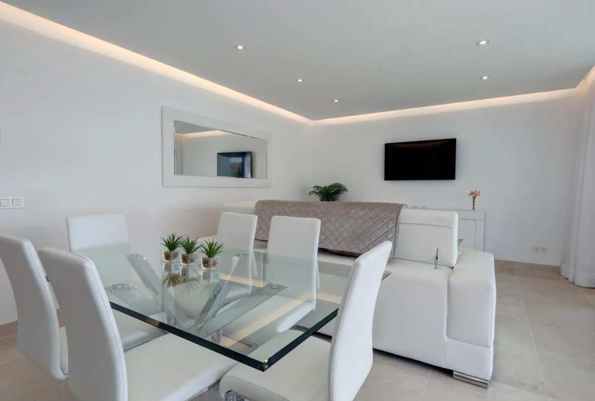 Image 1 of New Modern 3 Bed Apartment Puerto Banus