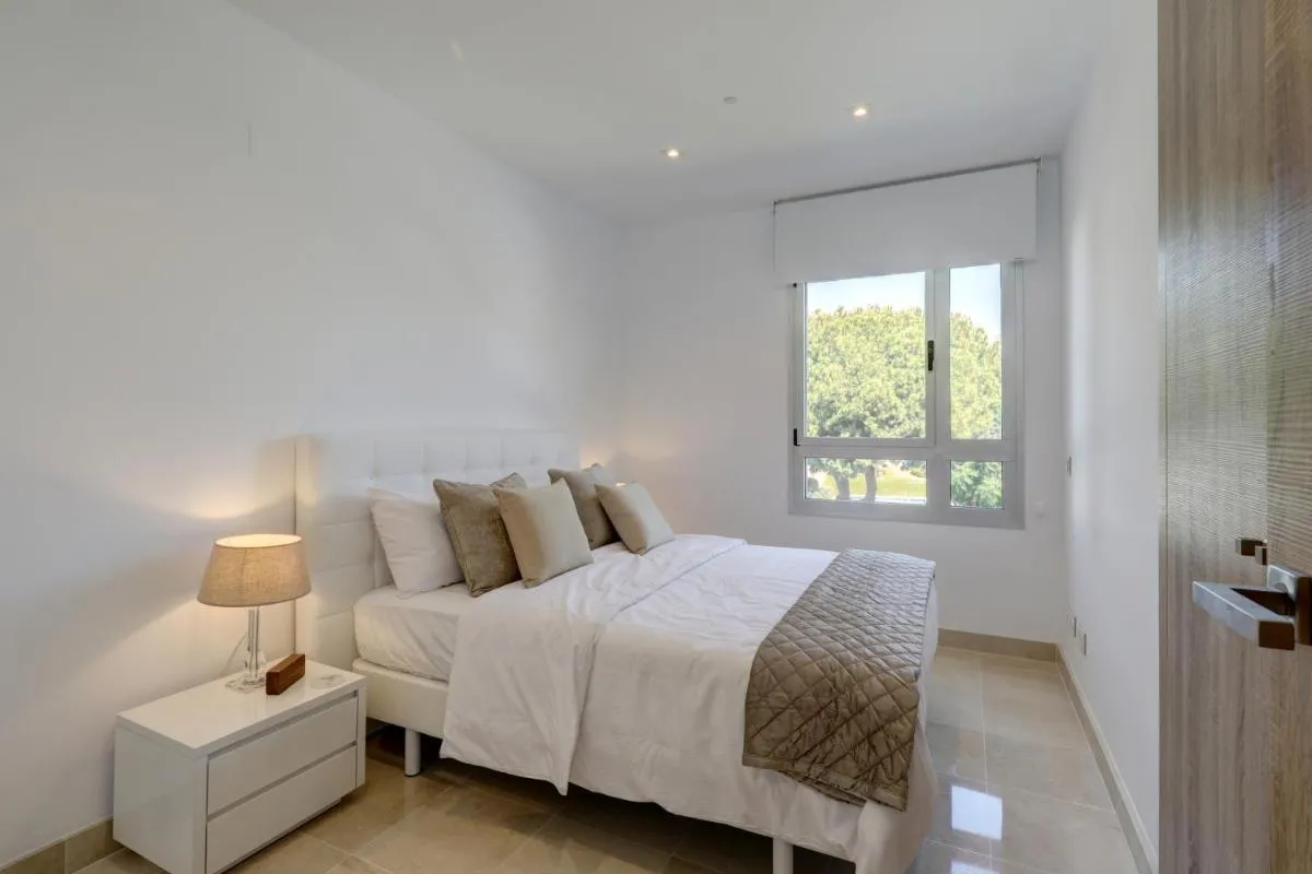 Image 4 of New Modern 3 Bed Apartment Puerto Banus