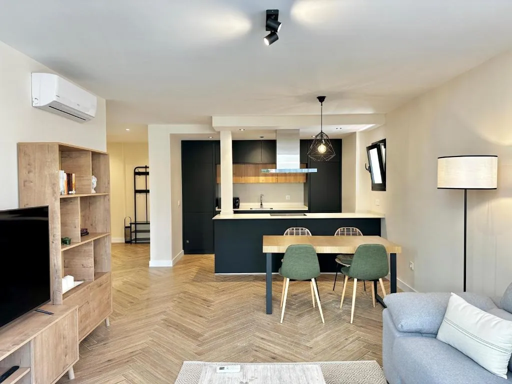 Image of Newly Renovated Apartment in the Center of Marbella – EaW Homes