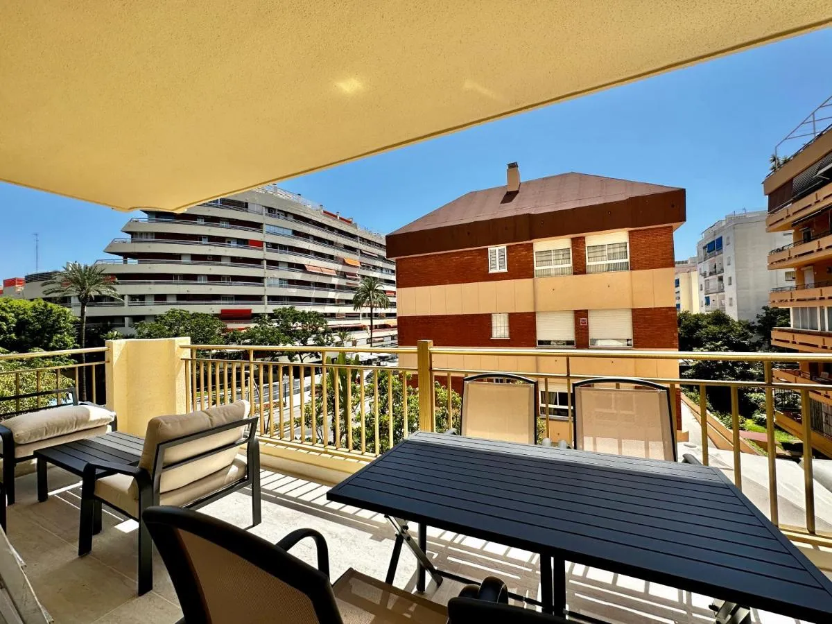 Image 2 of Newly Renovated Apartment in the Center of Marbella – EaW Homes
