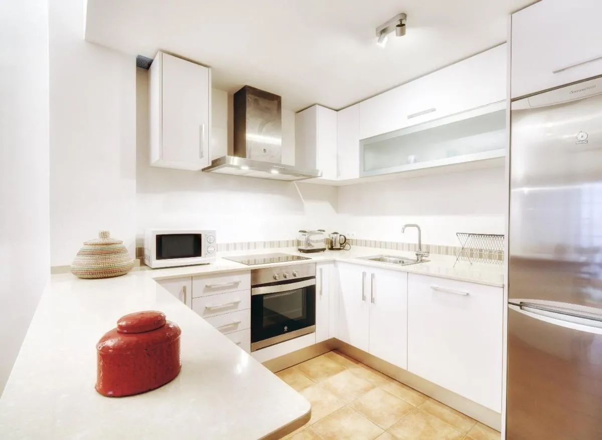 Image 6 of Old Town Apartment near the beach