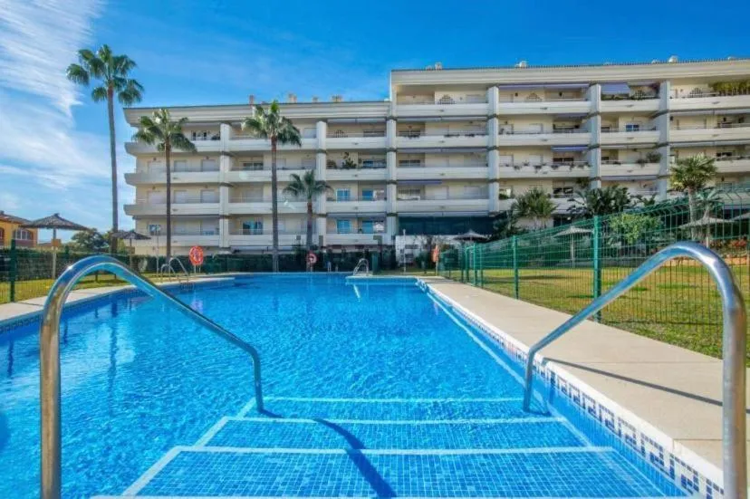 Image of OleHolidays Costa Nagueles 2 Milla de Oro
