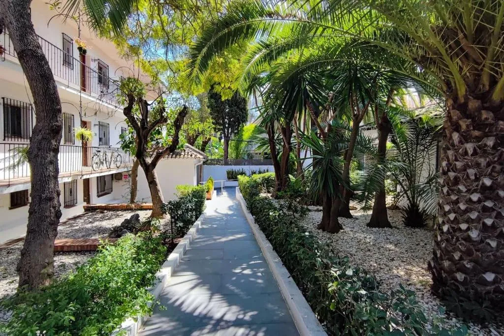 Image 2 of OleHolidays Fuentes del Rodeo34 junto Puerto Banús