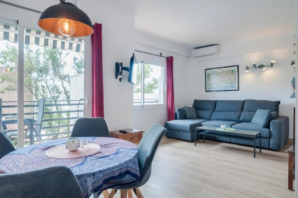 Image of One bedroom apartment with sea views Marbella heart