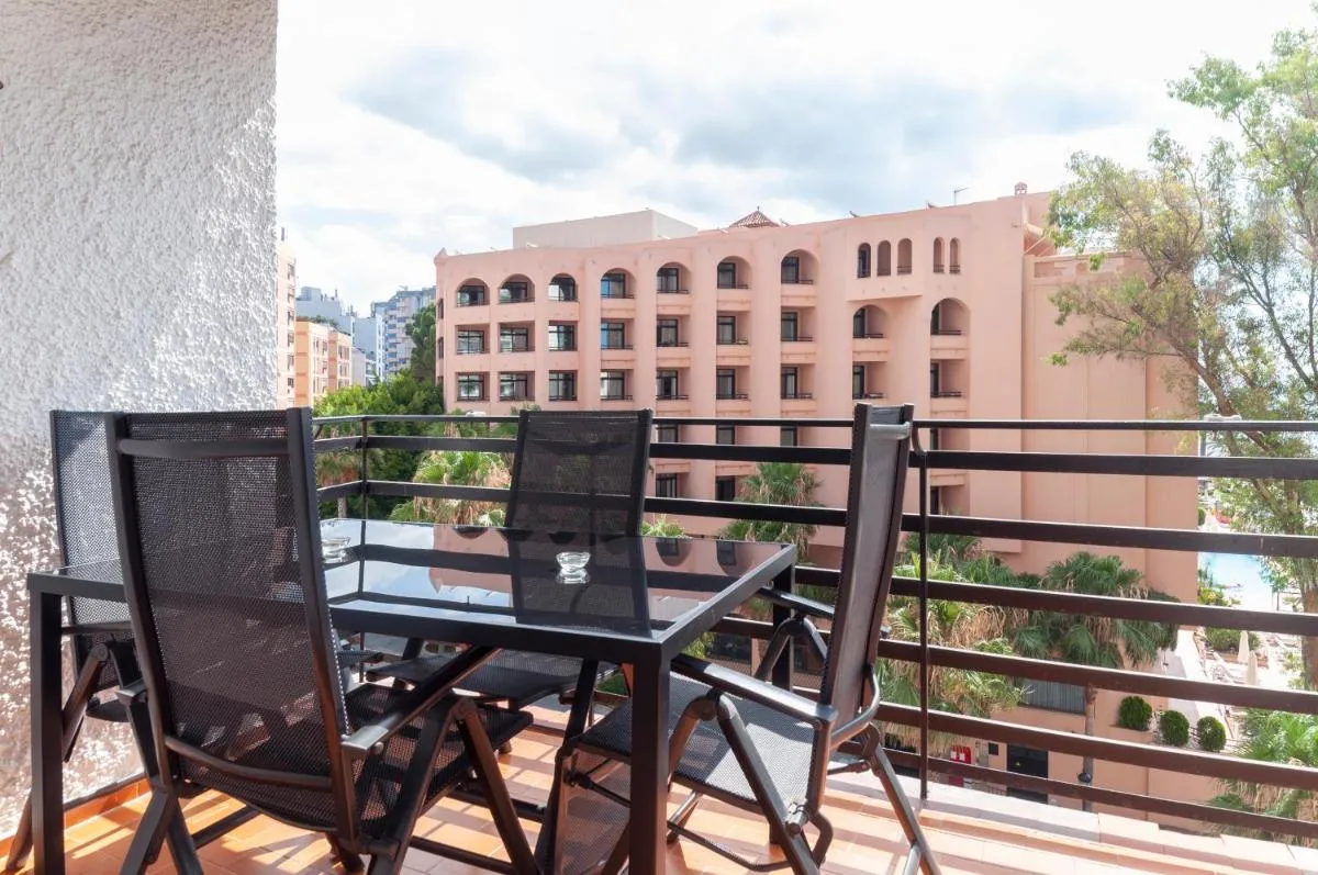 Image 4 of One bedroom apartment with sea views Marbella heart