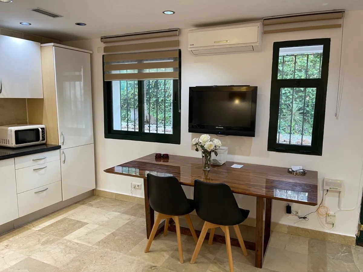 Image 2 of PUERTO BANUS Apartamento LOLA