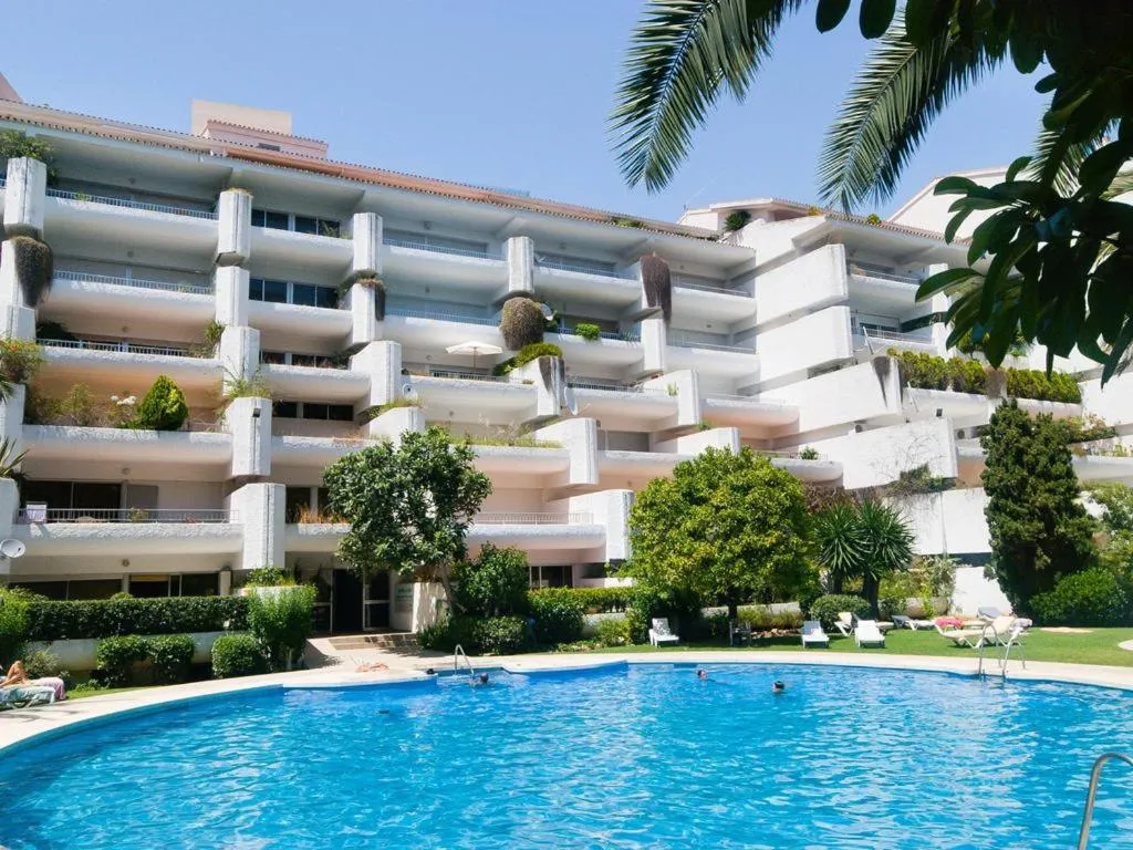 Image 6 of Paraiso del Mar parking y piscina 454