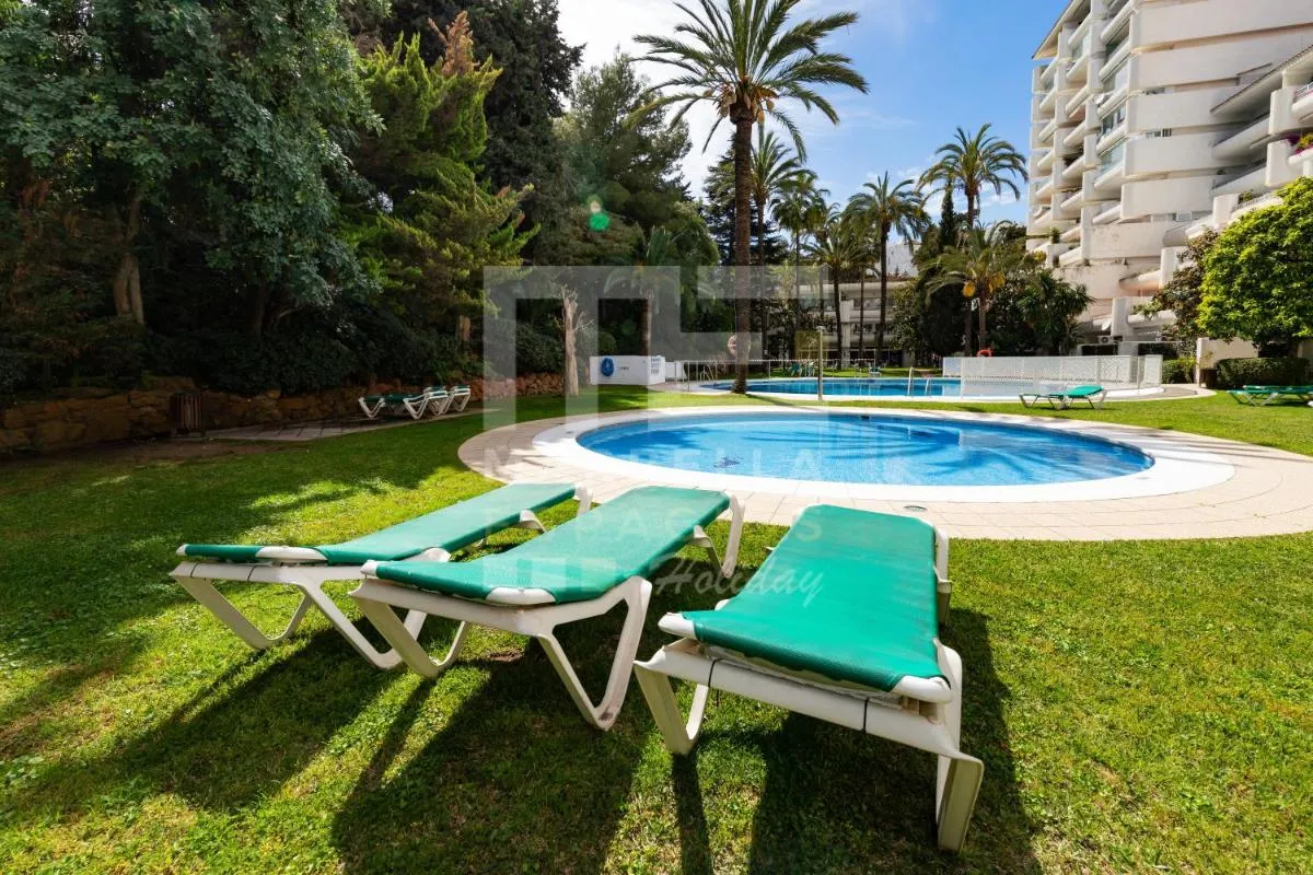 Image 5 of Paraiso del Mar parking y piscina 454