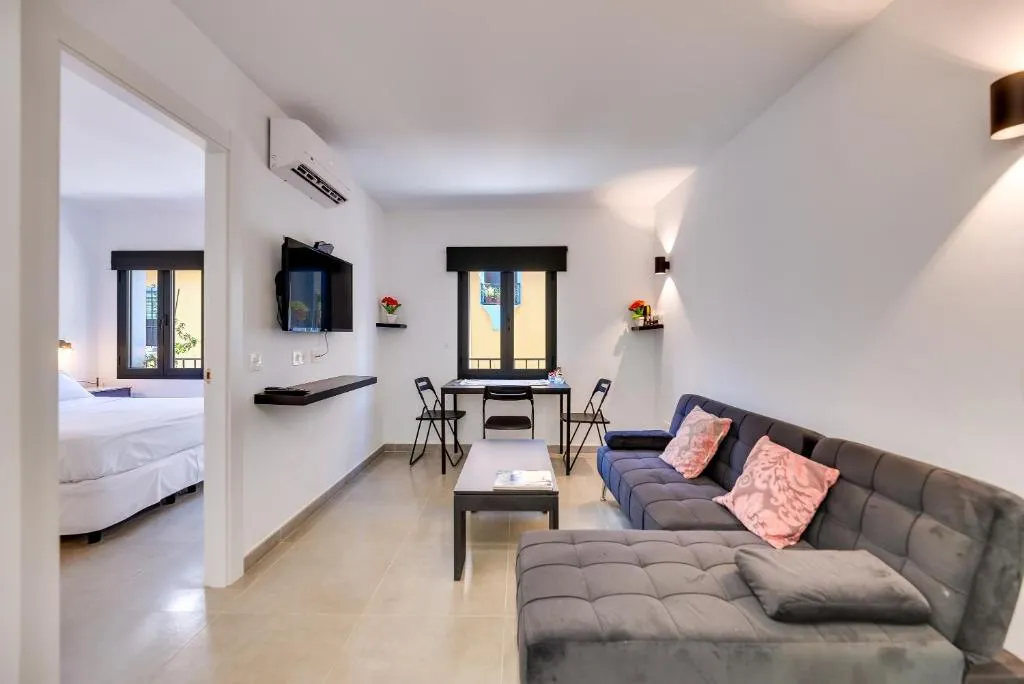 Image of Parkview Apartments 2