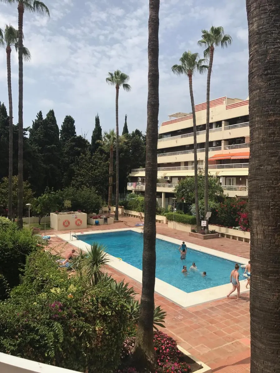 Image 3 of Parque Marbella