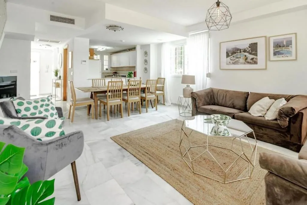 Image 2 of Peaceful Townhouse in Costabella