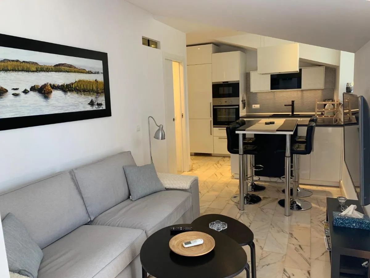 Image 1 of Penthouse A6 Parque la Carolina/Carolina Park