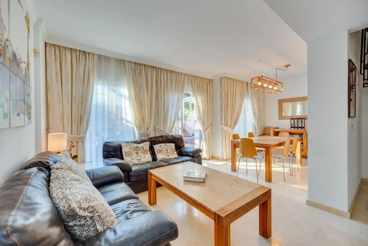 Image 4 of Penthouse Apartment in Elviria