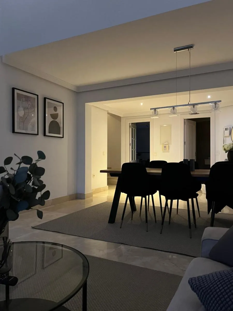 Image 1 of Penthouse with sea views in Marbella