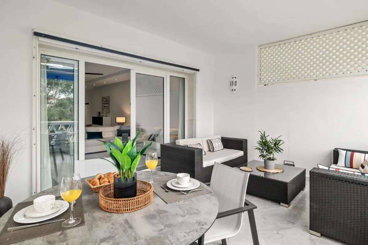 Image 6 of Pool view apartment in Casa Sevilla – Puerto Banús