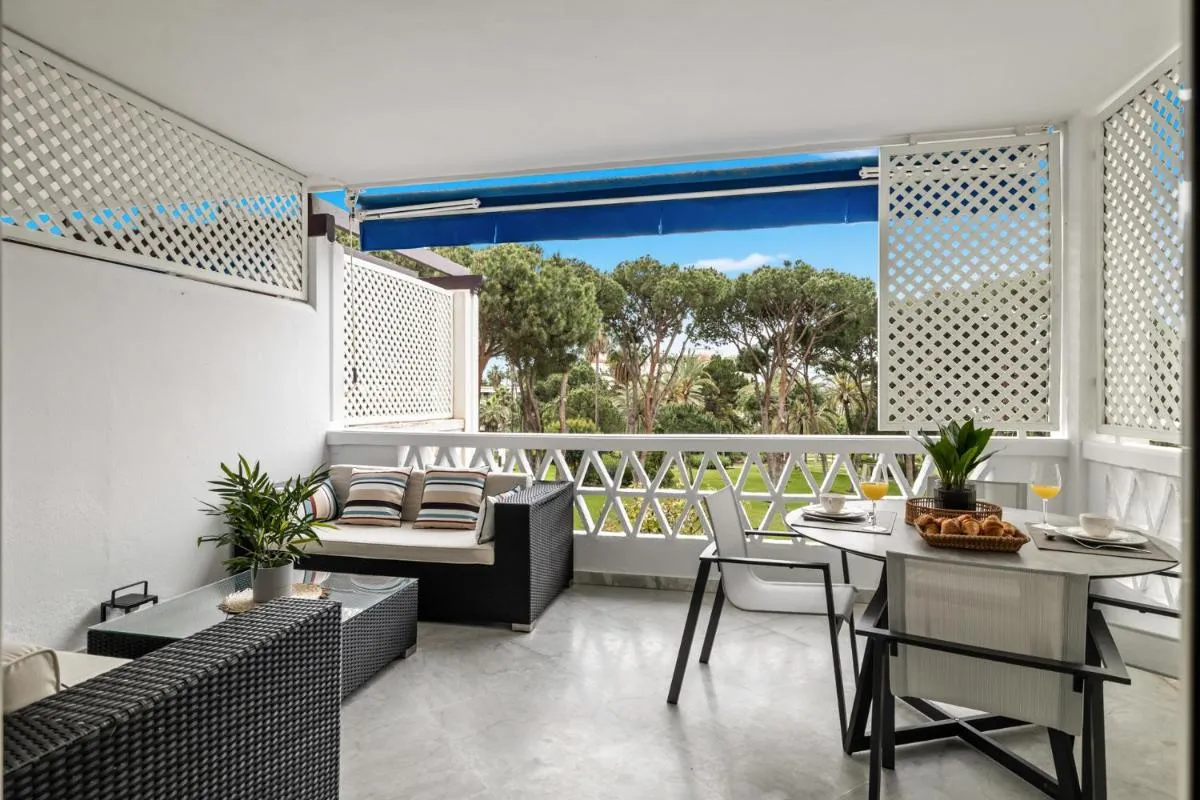 Image 3 of Pool view apartment in Casa Sevilla – Puerto Banús