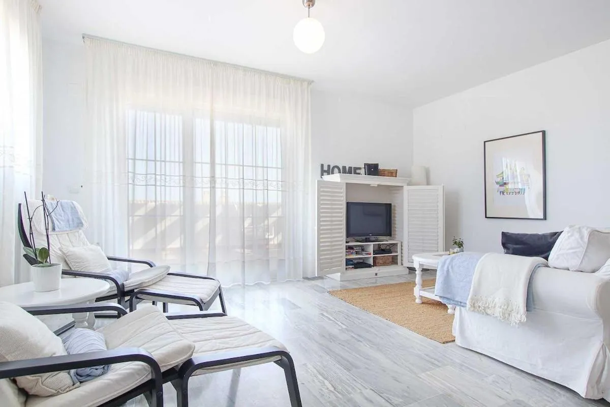 Image 1 of Precioso ático en Cabopino – Marbella